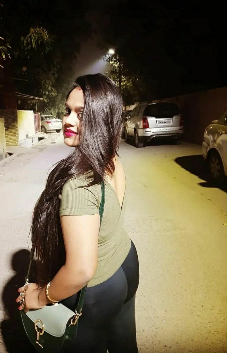 call-girl-goa-candolim-escort-goa-call-girls-call-girls-in-goa-call-girl-in-morjim-beach-goa-call-girls